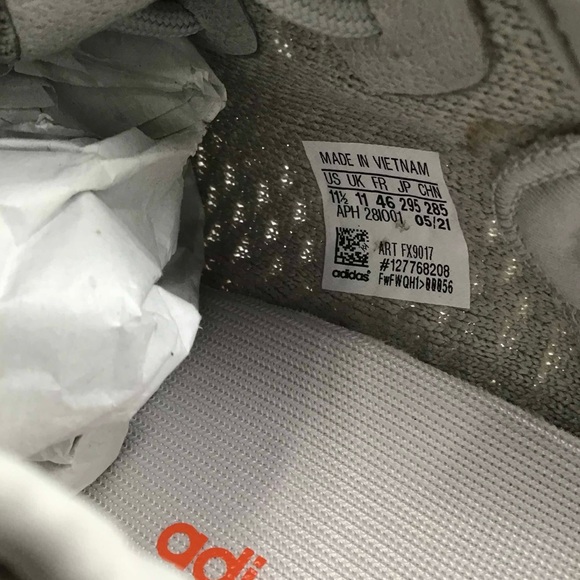 Yeezy Boost 350 V2 ‘Tail Light’ in Gray and Orange
